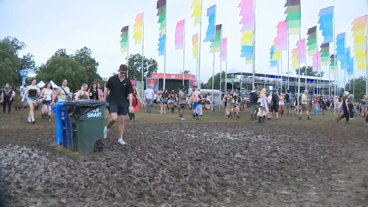 Zilker Park's Great Lawn remains closed following ACL Fest restoration — KENS 5 (San Antonio), Abilene Community news