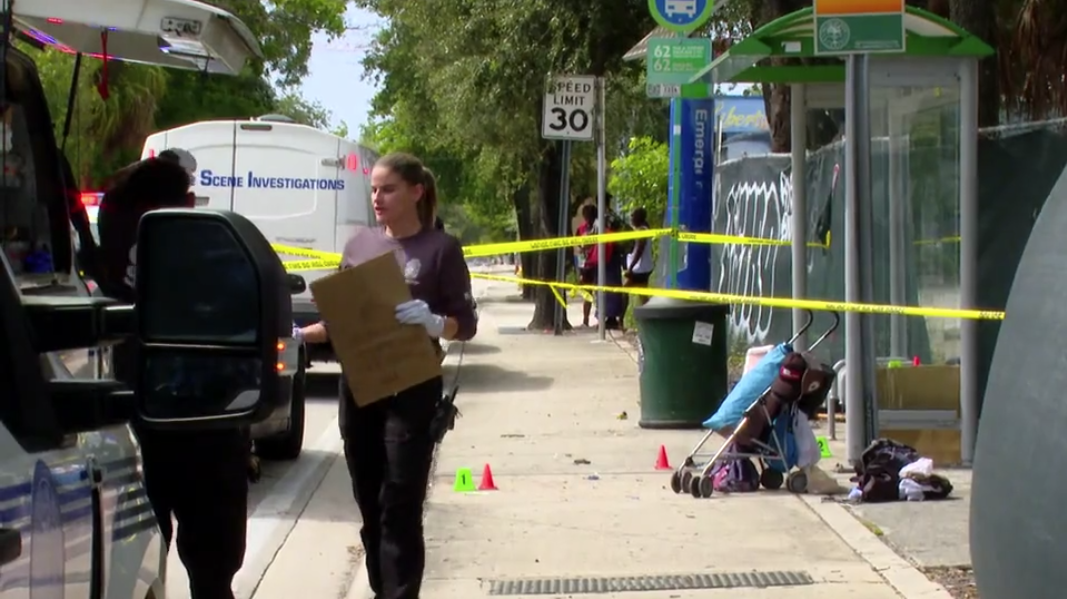 Attacker, victim injured in stabbing at Miami bus stop — WSVN 7 Miami-Dade, Abilene Community news